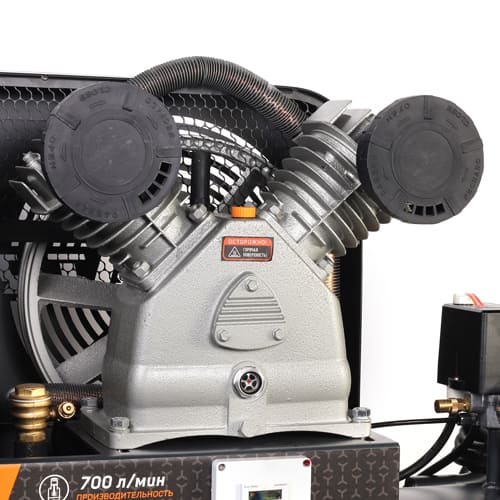 Компрессор PATRIOT KRX 700 L200 D, поршневой, ременной, масляный, 700 л/мин, 200 л, 10 бар, 4 кВт, 400 В