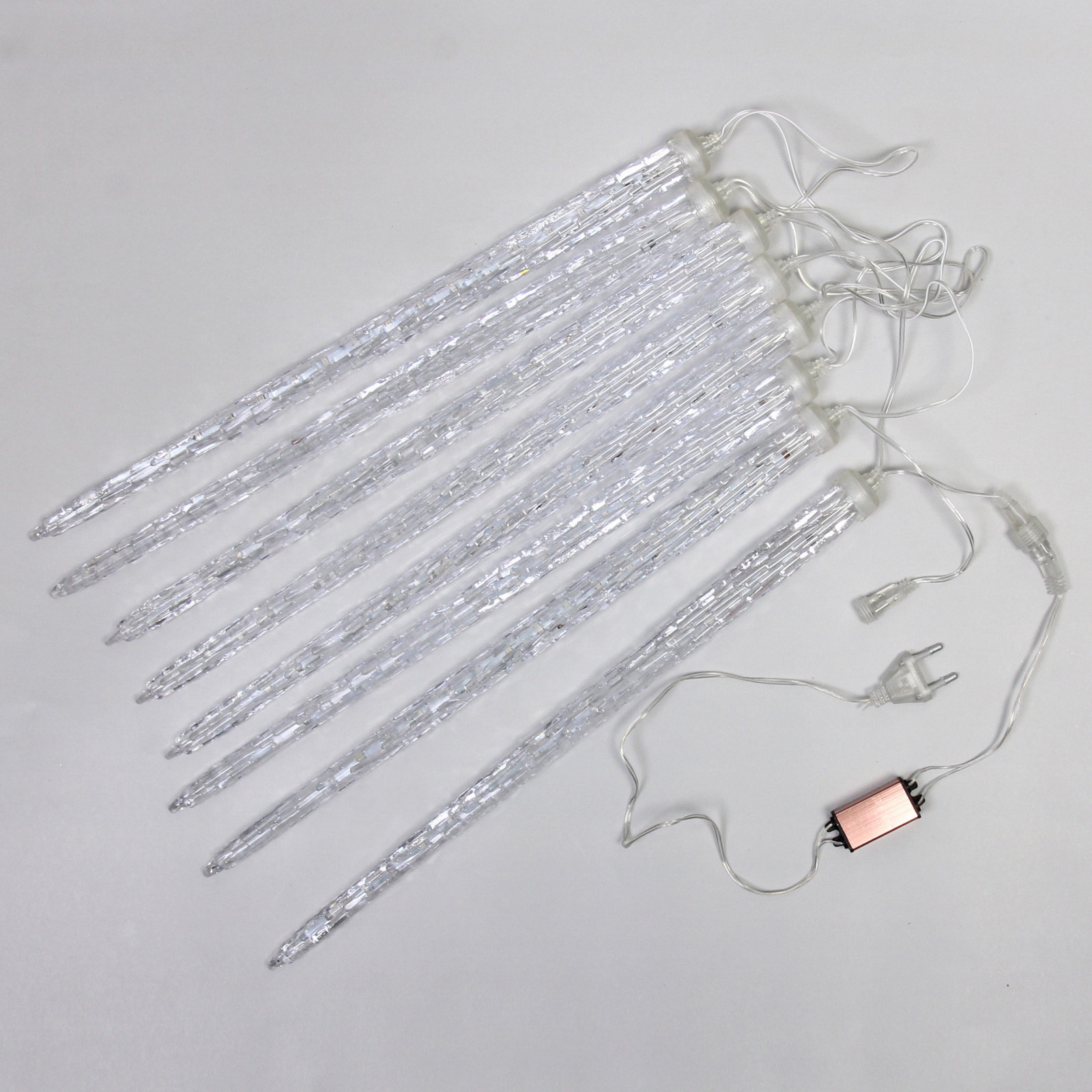 Гирлянда для улицы "Сосулька" 3,0 м*42 см 288 ламп LED, IP-54, Теплый белый (8 трубок)