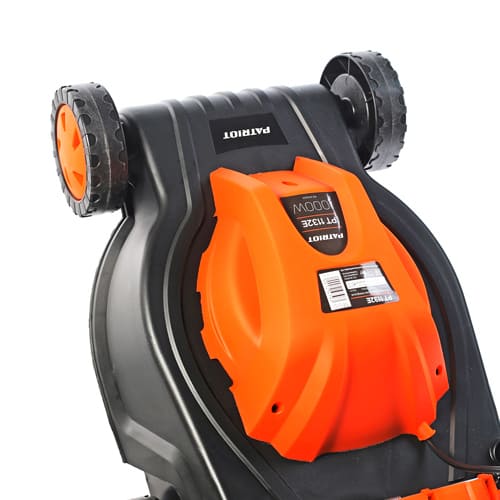 Газонокосилка электрическая PATRIOT PT 1132E, 1000 Вт, 32 см, бесщёточный двигатель