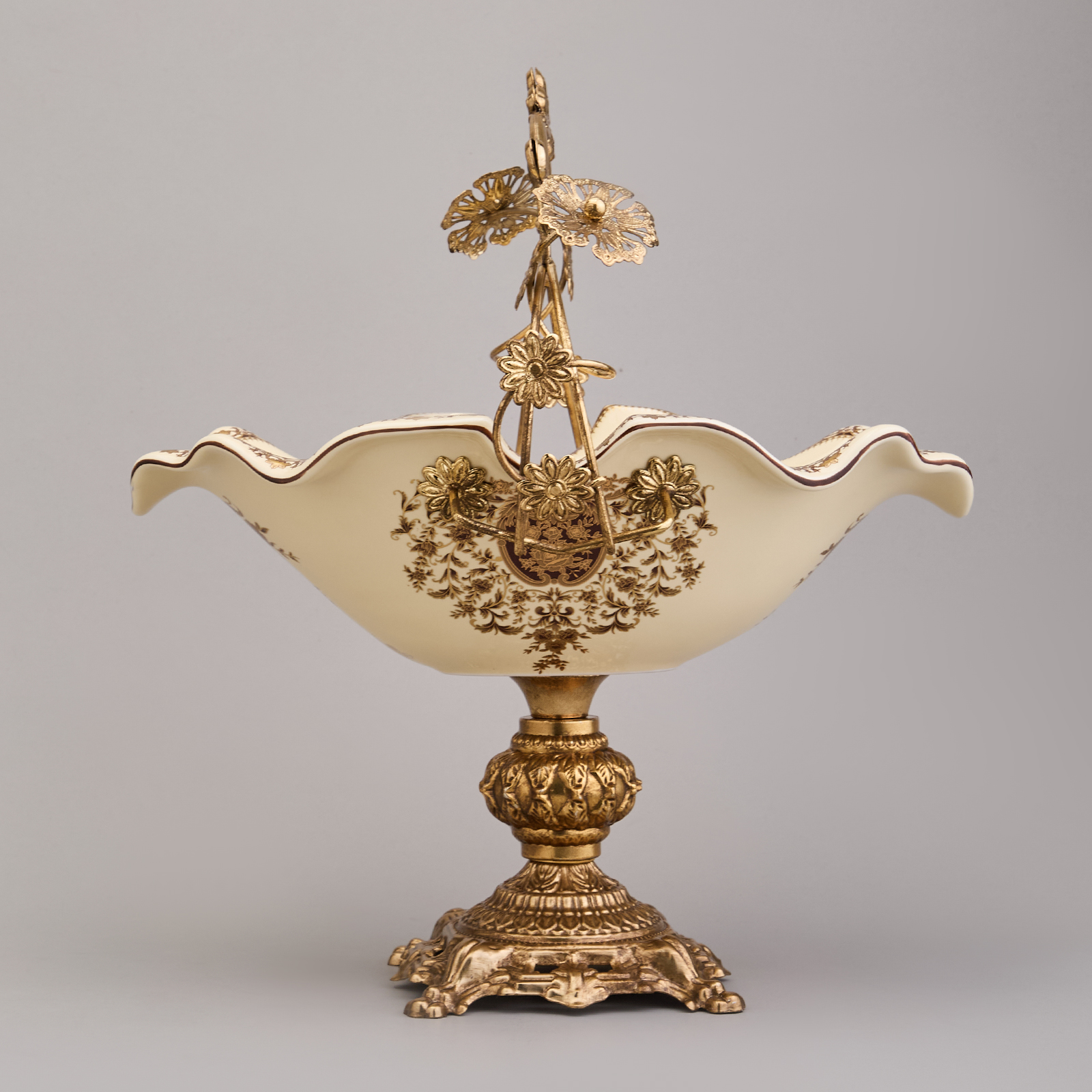 БЛЮДО НА НОЖКЕ 32*24*34 СМ