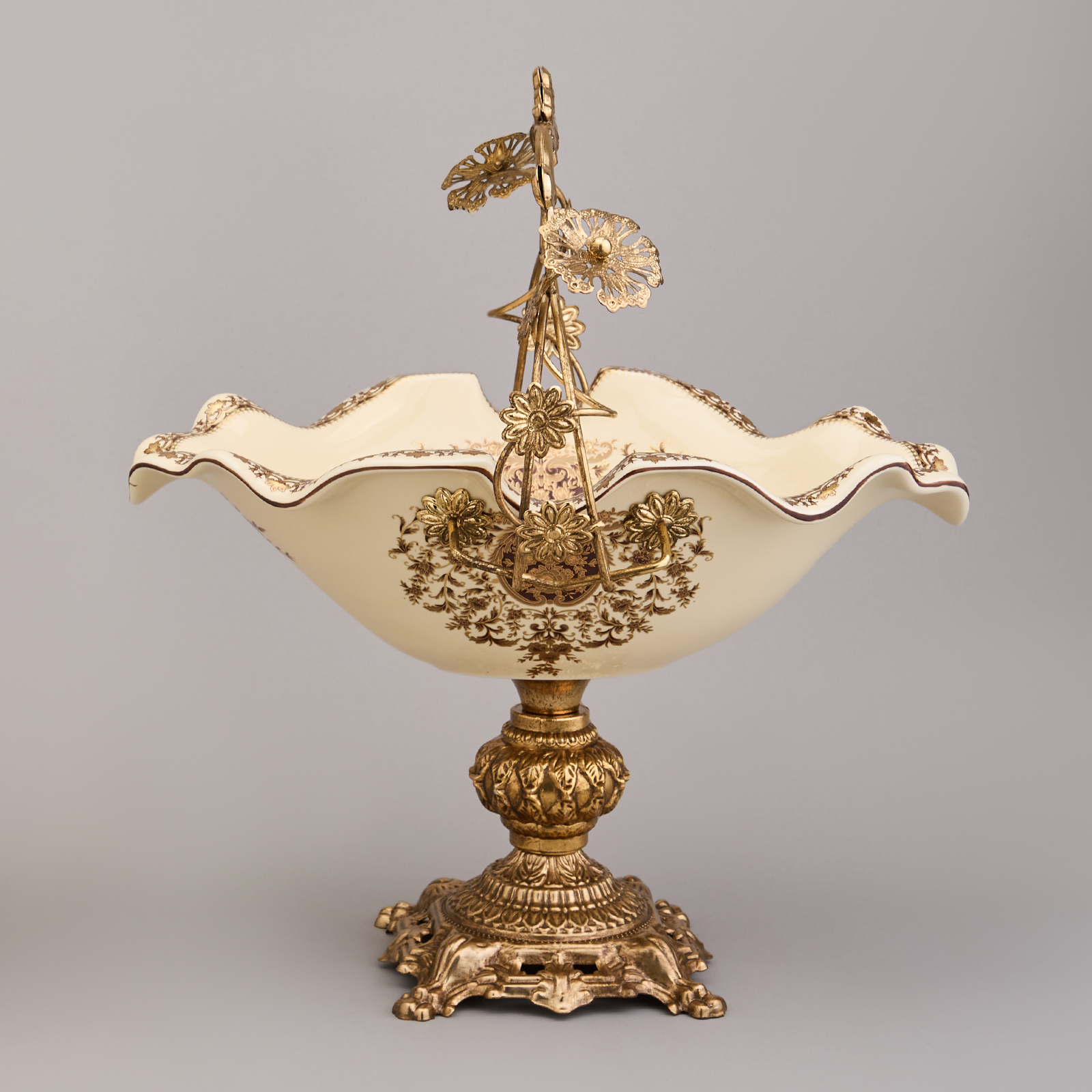 БЛЮДО НА НОЖКЕ 32*24*34 СМ